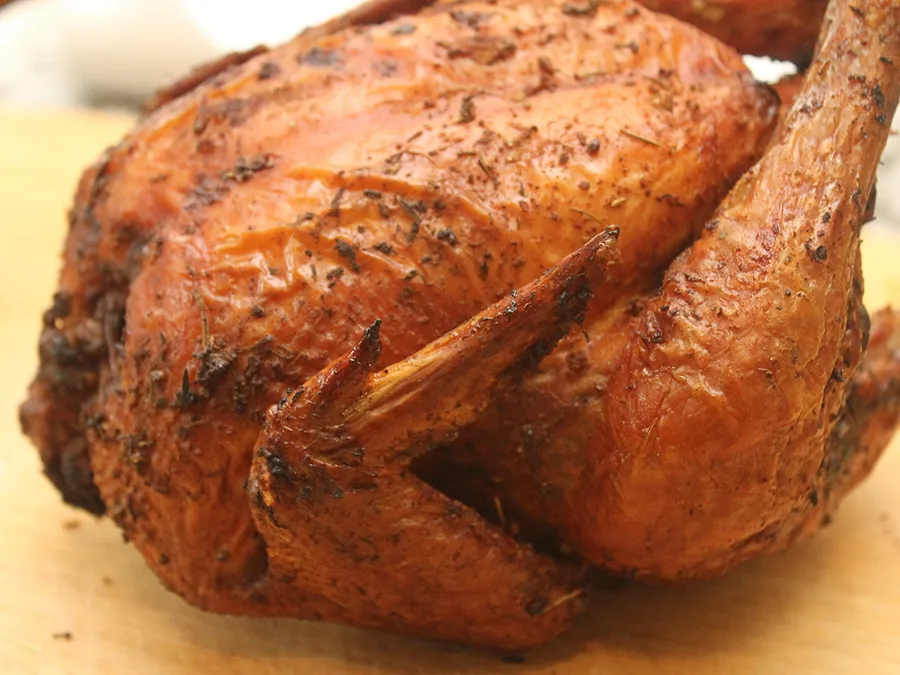Asadores de pollos: ¿qué se cocina en ellos? Asadores de pollos: ¿qué se cocina en ellos?